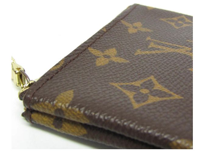 Louis Vuitton Monogram Key Case M62650 Brown - view 5