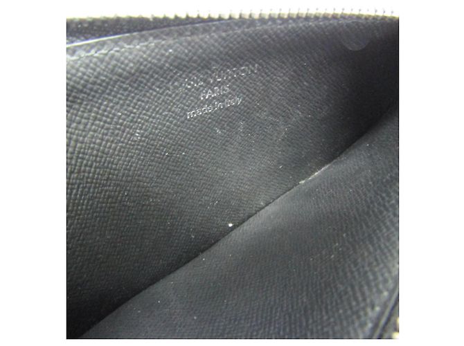 Tarjetero de monedas Monogram Eclipse Louis Vuitton Castaño Negro - vista 9