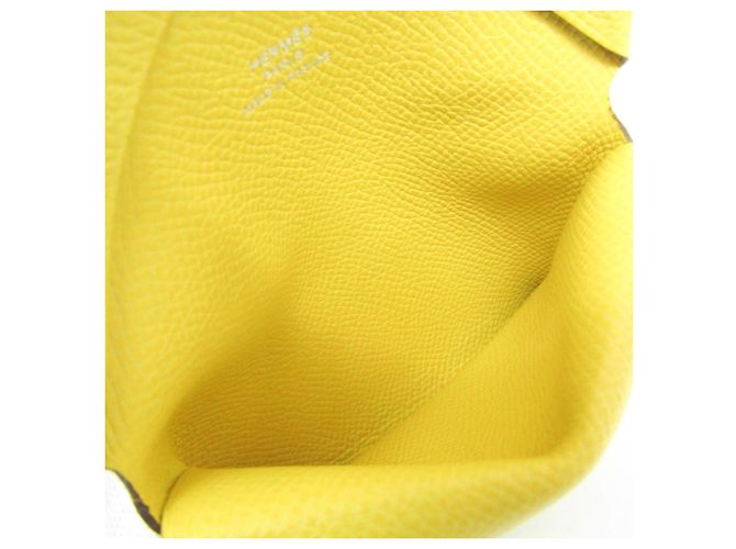 Hermès Tarjetero Calvi Duo de cuero Epsom Hermes Amarillo - vista 5