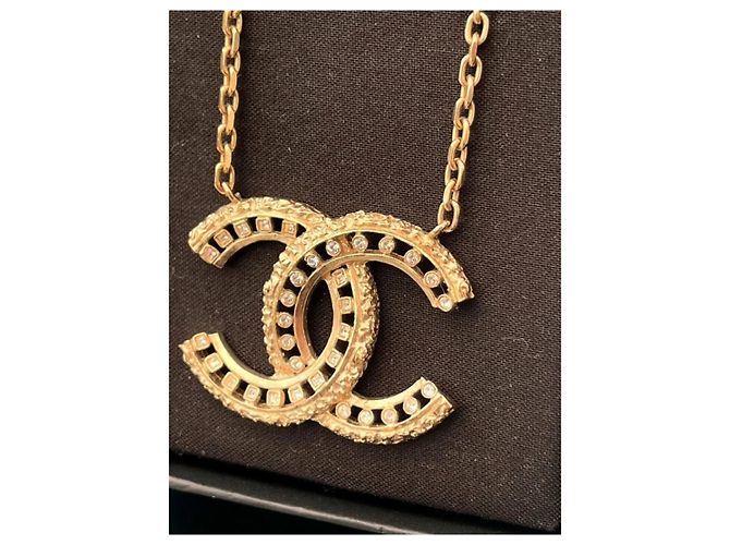 Collana CC testurizzata in cristallo Chanel in oro D'oro - vista 4