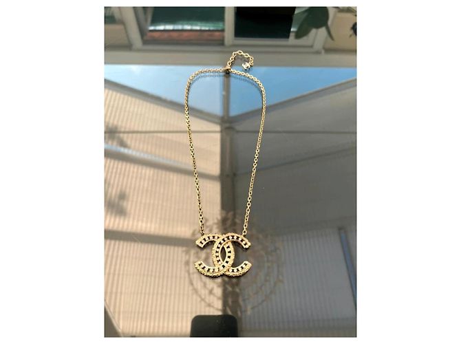 Collana CC testurizzata in cristallo Chanel in oro D'oro - vista 6