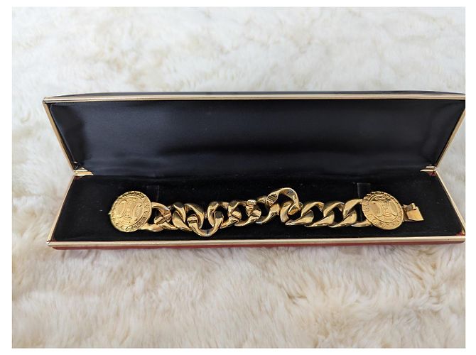 Céline Celine Armband mit Triomph Logo- Medaillon-Verschluss Golden - Ansicht 8