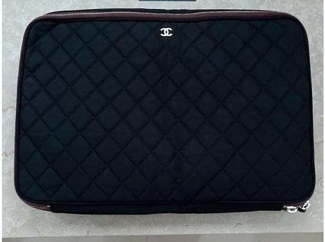 Custodia per laptop/file in nylon trapuntato nero Chanel - 2012 - vista 2