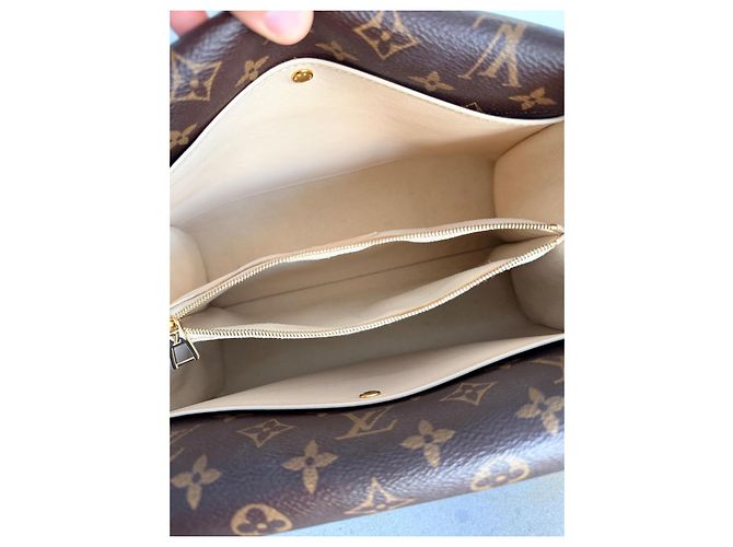 Louis Vuitton Double V Braun Beige - Ansicht 13
