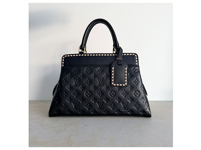 Louis Vuitton Vosges MM Monogram empreinte Nero - vista 4