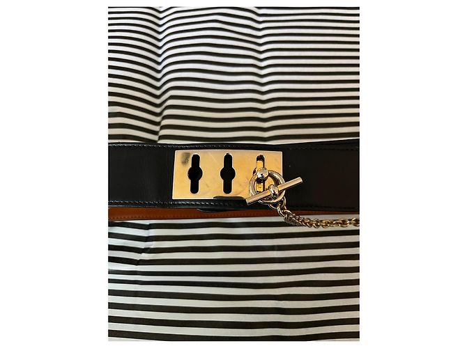 Céline Cinto de couro Celine com hardware dourado e corrente Preto Gold hardware - vista 4