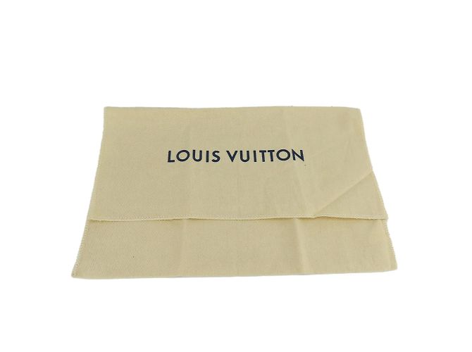 Borsa Clutch Alpha Triple di Louis Vuitton Marrone Nero - vista 29