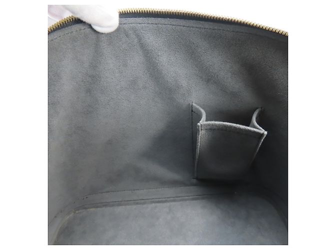 Borsa Louis Vuitton Alma in pelle Epi nera Nero - vista 25