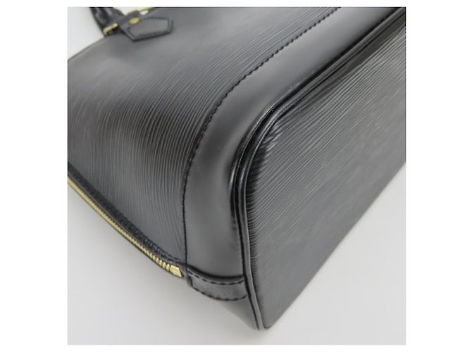 Borsa Louis Vuitton Alma in pelle Epi nera Nero - vista 7