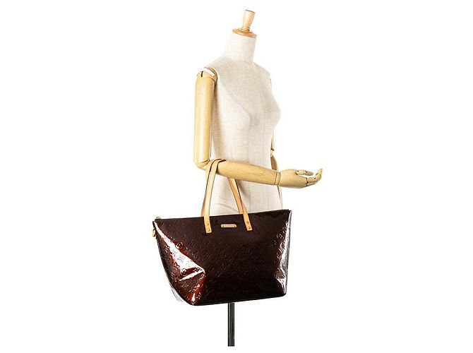 Borsa a Spalla Louis Vuitton Bellevue GM Monogram Vernis Porpora - vista 12