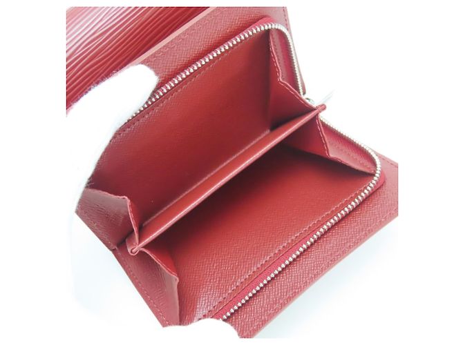 Portafoglio Joy Tri-fold Louis Vuitton Rosso - vista 27