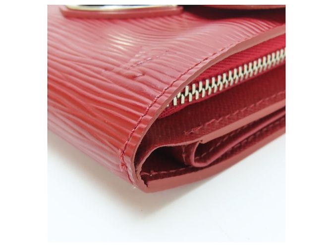 Portafoglio Joy Tri-fold Louis Vuitton Rosso - vista 8