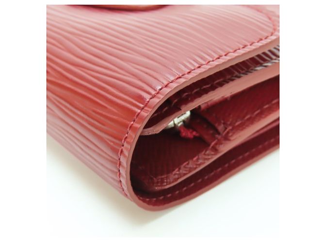 Portafoglio Joy Tri-fold Louis Vuitton Rosso - vista 9