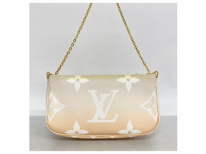 Multi Pochette Borsa a Spalla Multi-Pochette Accessoires By the Pool di Louis Vuitton Beige - vista 12