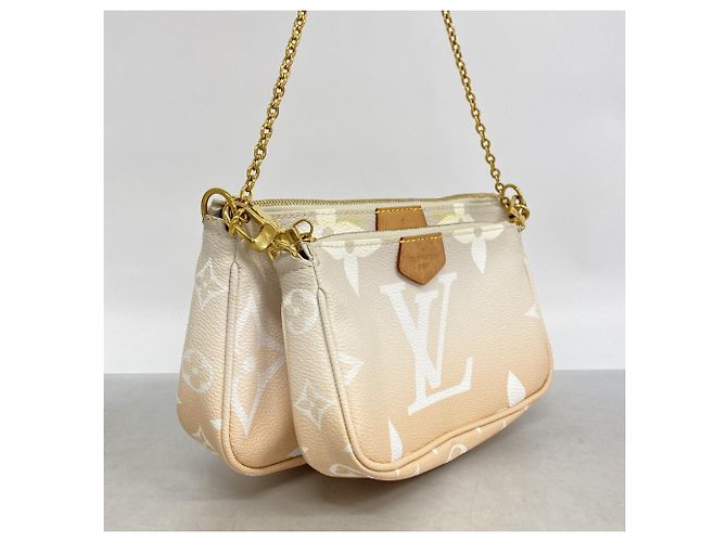 Multi Pochette Borsa a Spalla Multi-Pochette Accessoires By the Pool di Louis Vuitton Beige - vista 2