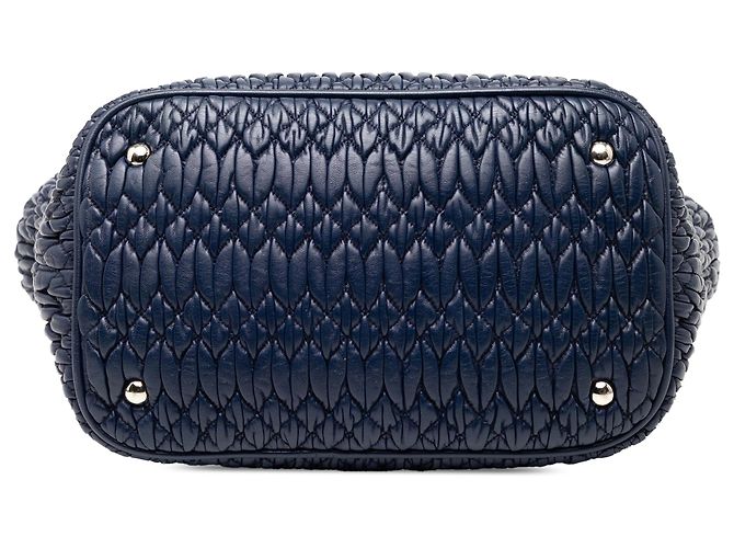 Borsa Miu Miu in nappa matelassé blu con cristalli Blu navy - vista 3