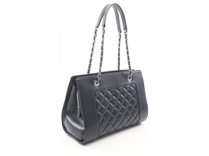 CHANEL Mademoiselle Vintage Große Einkaufstasche Marineblau - Ansicht 2