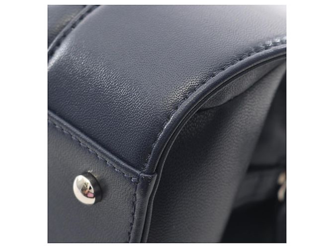 CHANEL Mademoiselle Vintage Große Einkaufstasche Marineblau - Ansicht 6
