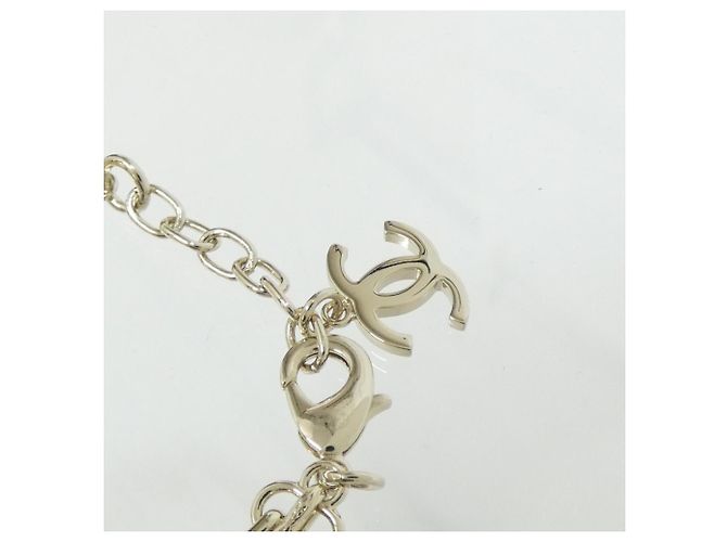 Timeless Bracciale con charm in cristallo dorato Chanel ABG086 D'oro - vista 3