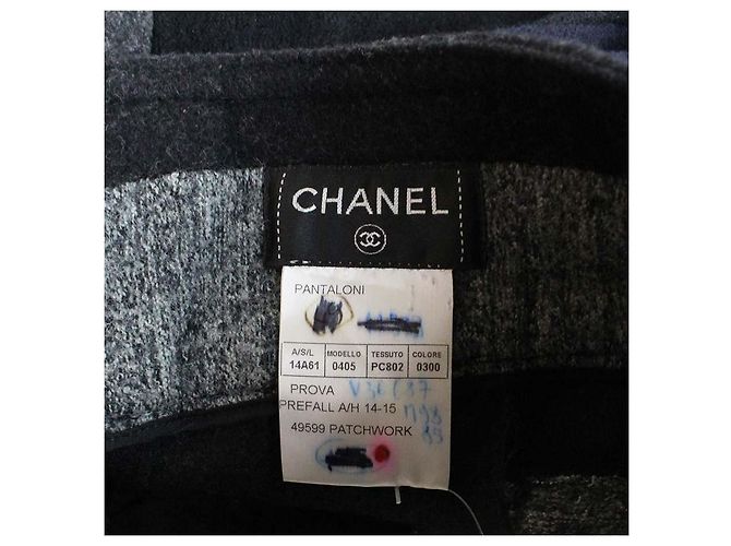 Calça larga Chanel em lã com padrão de patchwork preto e cinza - vista 3