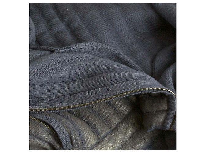 Ärmellose Chanel-Weste in Marineblau mit Stepp-Effekt - Ansicht 7