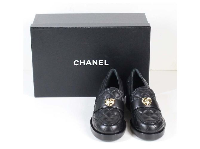 Mocassini Chanel in pelle di agnello trapuntata nera, Nero - vista 10