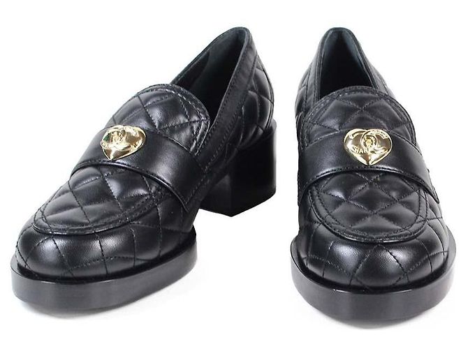 Mocassini Chanel in pelle di agnello trapuntata nera, Nero - vista 2
