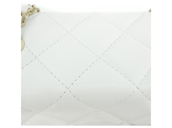 Borsa a spalla in pelle bianca Chanel AS2877 Bianco - vista 6