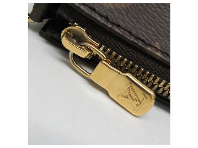 Multi Pochette Pochette Accessoires Multi Monogram Louis Vuitton per donne, Borsa a spalla Khaki, Monogramma Verde - vista 18