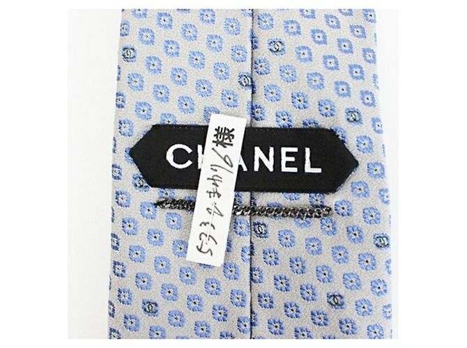 Cravatte in seta grigia Chanel Marrone - vista 5