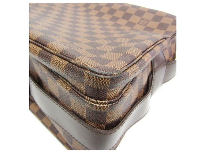 Borsa a spalla da uomo Damier Naviglio in ebano di Louis Vuitton Marrone - vista 4
