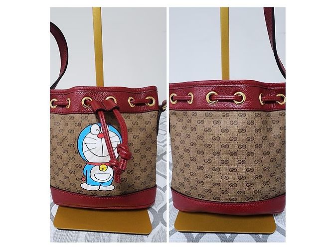 Borsa a secchiello mini in tela rivestita Gucci Doraemon x Gucci Beige Bordò - vista 6