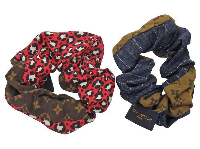 Scrunchie Be Mindful Monogram in Seta Marrone LOUIS VUITTON Blu - vista 2