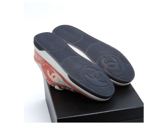 Chanel 2024 Sneakers CC Bianchi Rosa EU38 Resort Camoscio Rosa UK5 US7.5 NIB - vista 5