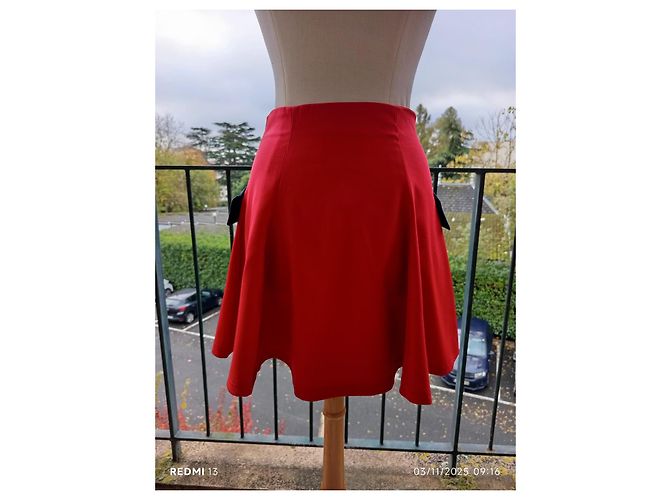 Falda envolvente Moschino Cheap And Chic lana negro rojo Roja - vista 4