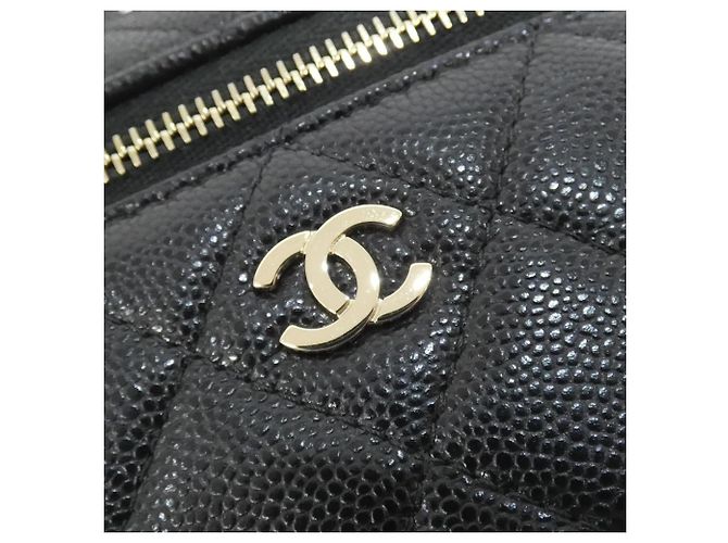 Charm per borsa in pelle nera Chanel AP4897 Nero - vista 3