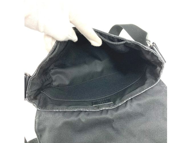 Bolsa transversal Louis Vuitton Monogram Eclipse District PM NM Preto - vista 12