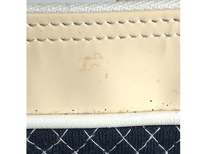 Borsa Boston Matelassé Chanel Bianco Blu navy - vista 17