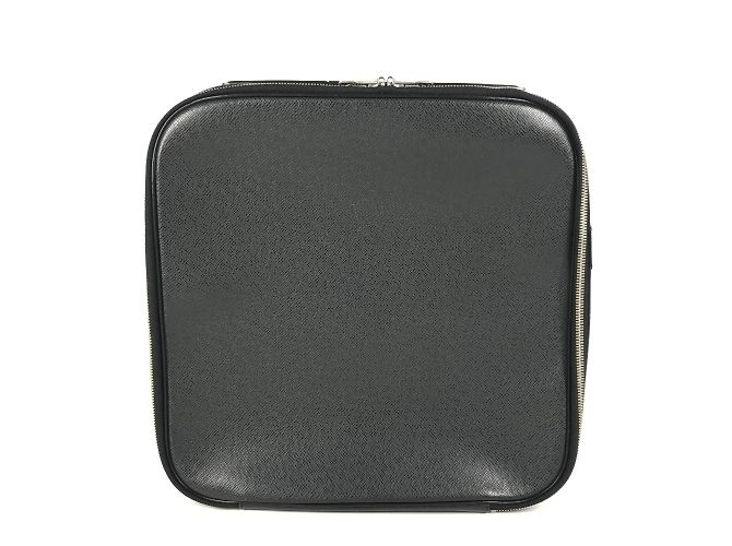 Borsa 2 in 1 Taiga Tura di Louis Vuitton Nero Grigio - vista 3