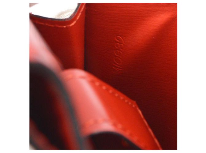Louis Vuitton Sherwood Belt Bag Epi Leather Red - view 4