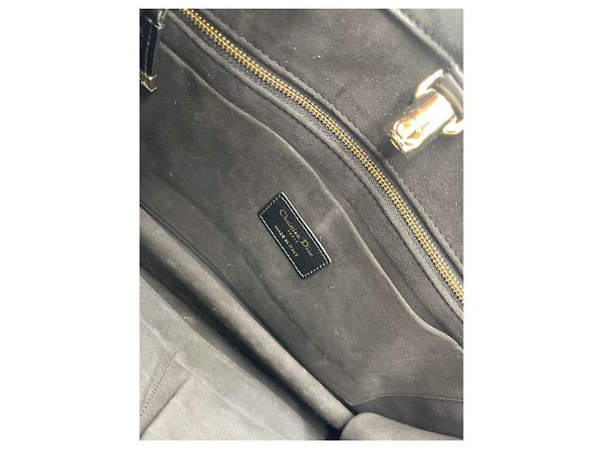 Christian Dior Essential Tote Archicannage aus Kalbsleder Medium Schwarz - Ansicht 5