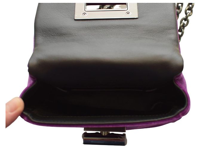 Borsa a spalla mini Natalia in velluto viola Tom Ford con catena e chiusura a scatto TF, borsa da sera Porpora - vista 13