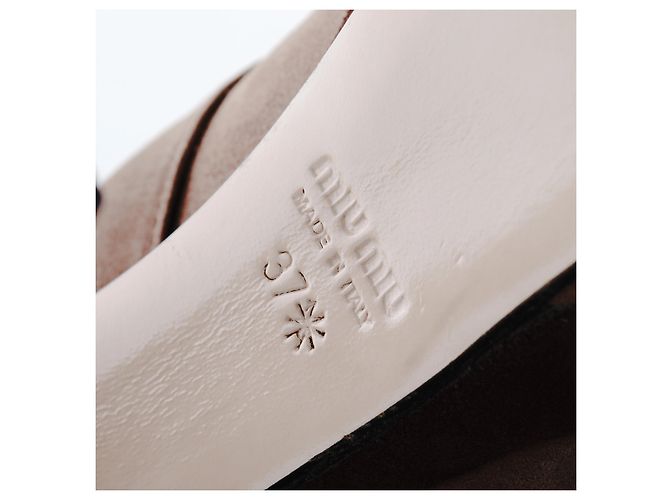 Miu Miu Pumps mit Keilabsatz Braun - Ansicht 7