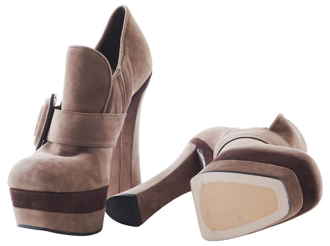 Miu Miu Pumps mit Keilabsatz Braun - Ansicht 8