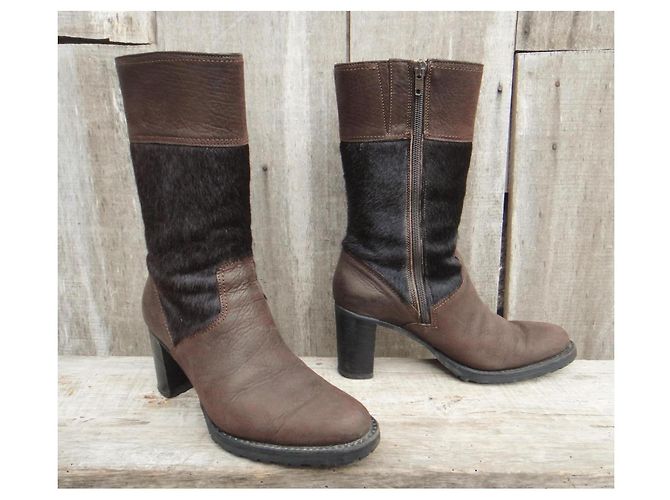 Botas Paraboot de piel efecto pony marrón oscuro - vista 2