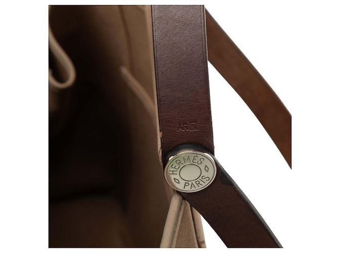 Borsa a mano/spalla Hermès Cabag Elan PM Beige - vista 7
