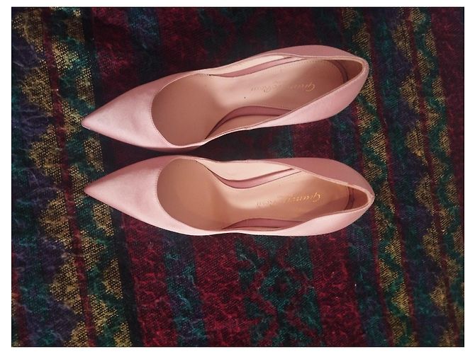 Décolleté in satin rosa Gianvito Rossi - vista 4