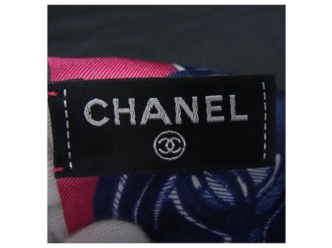 Foulard in seta da donna CHANEL multicolore con marchio Coco - vista 5