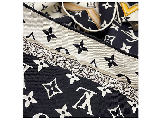 Foulard in seta Carré Monogram Confidential LOUIS VUITTON Nero - vista 4