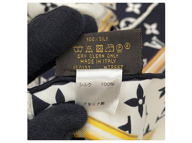 Foulard in seta Carré Monogram Confidential LOUIS VUITTON Nero - vista 6